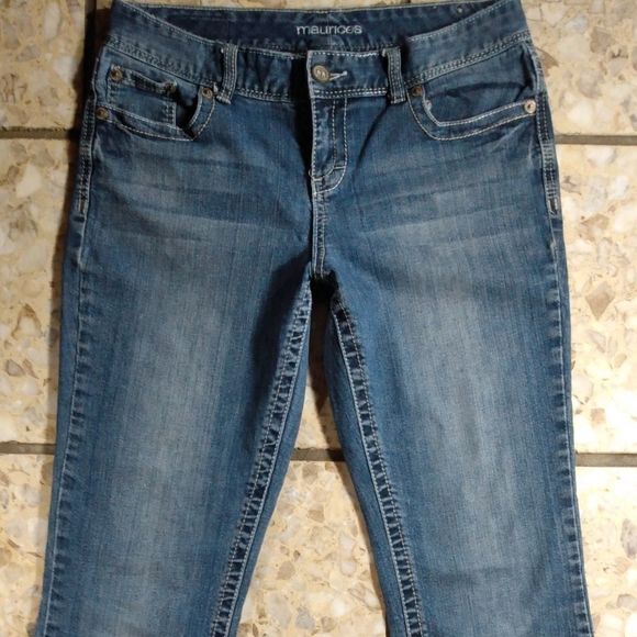 Maurices Curvy Bootcut Stretch Denim Jeans Medium Blue Wash - Picture 5 of 9